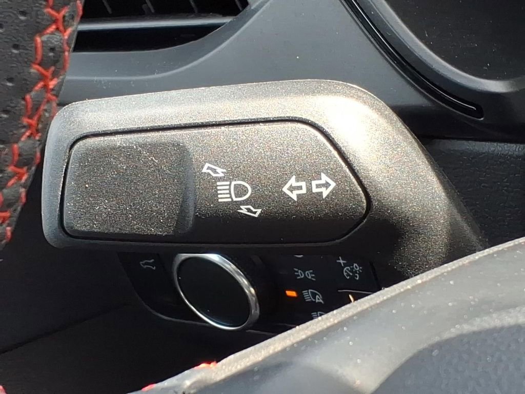 Used 2024 Ford Escape ST-Line w/ Tech Pack #1 image 25