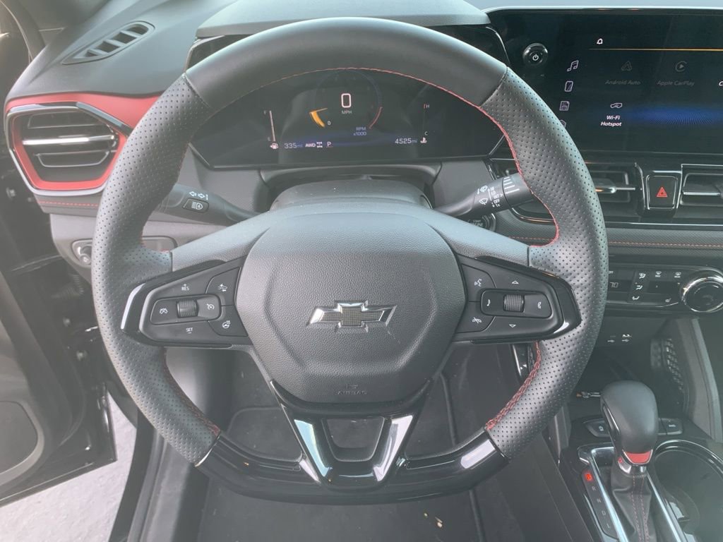 Used 2025 Chevrolet TrailBlazer RS w/ Convenience Package image 13