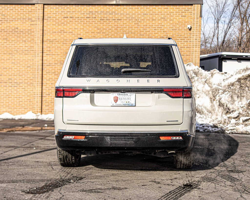 Used 2022 Jeep Wagoneer Series II w/ Premium Group I image 12