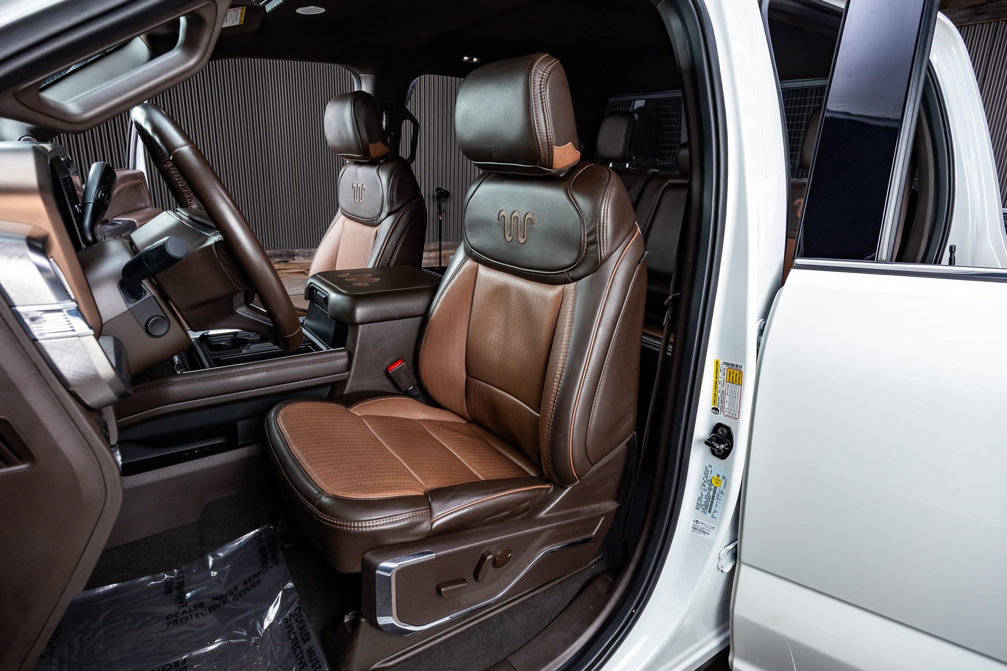 Used 2023 Ford F250 King Ranch w/ Chrome Package image 26