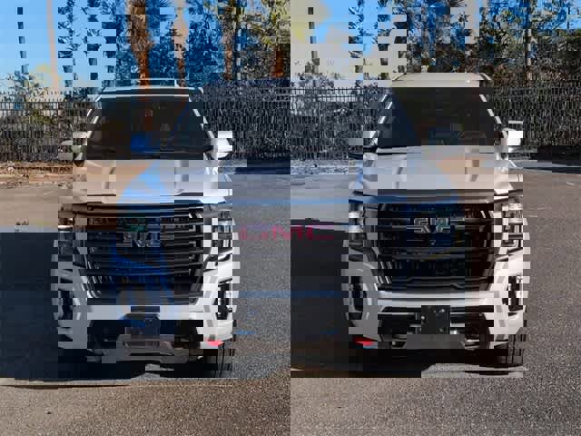 Used 2021 GMC Yukon AT4 w/ Rear Media and Nav Package image 3
