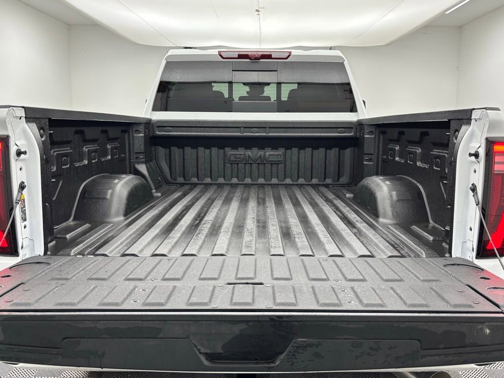 New 2026 GMC Sierra 2500 Denali w/ Denali Reserve Package image 18