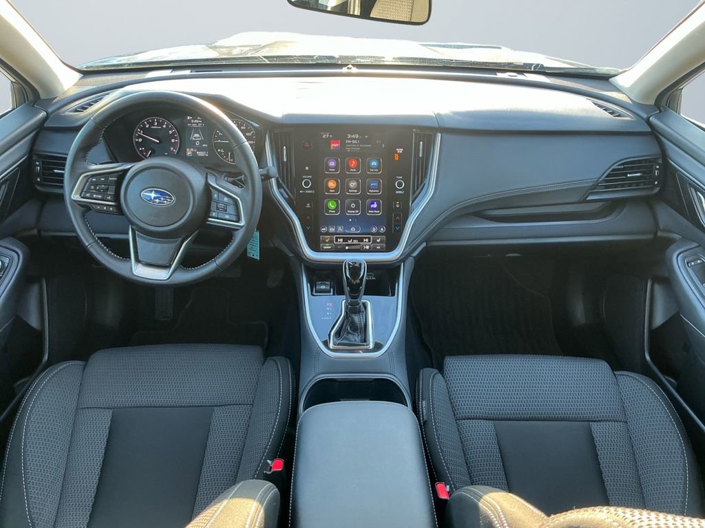 Used 2025 Subaru Outback Premium image 12