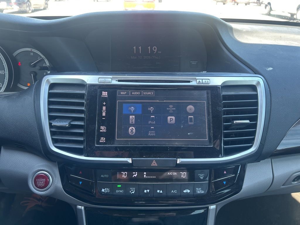 Used 2016 Honda Accord EX-L image 10