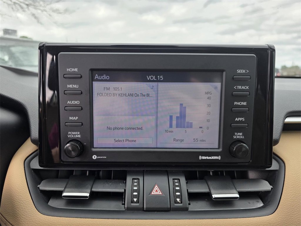 Used 2020 Toyota RAV4 XLE Premium image 19