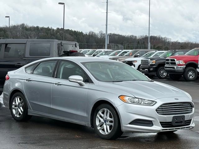 Used 2014 Ford Fusion SE image 29