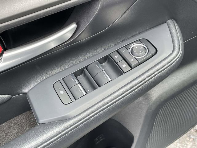 Used 2025 Toyota Grand Highlander AWD image 18