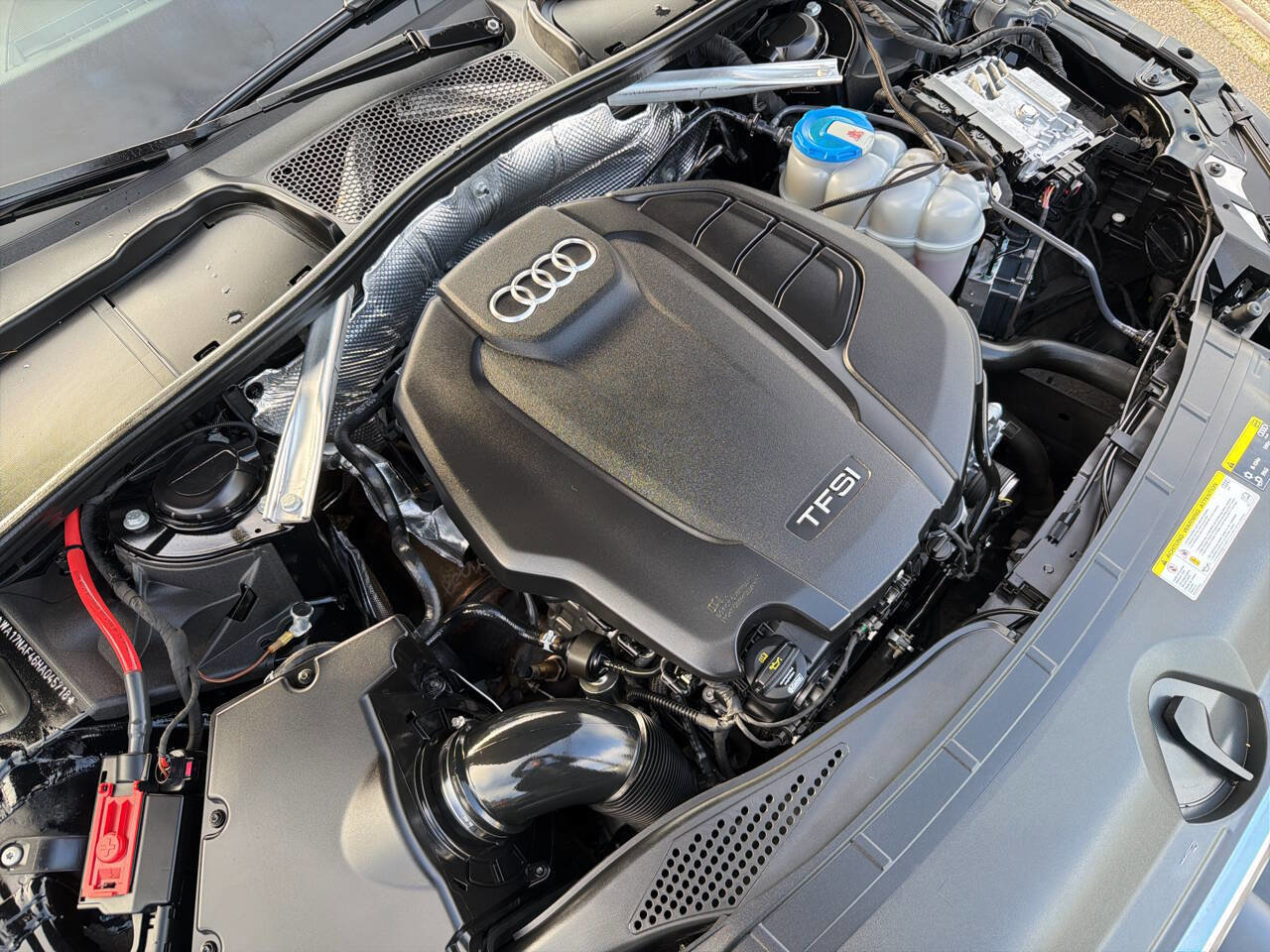 Used 2017 Audi A4 2.0T allroad Premium w/ Convenience Package image 17