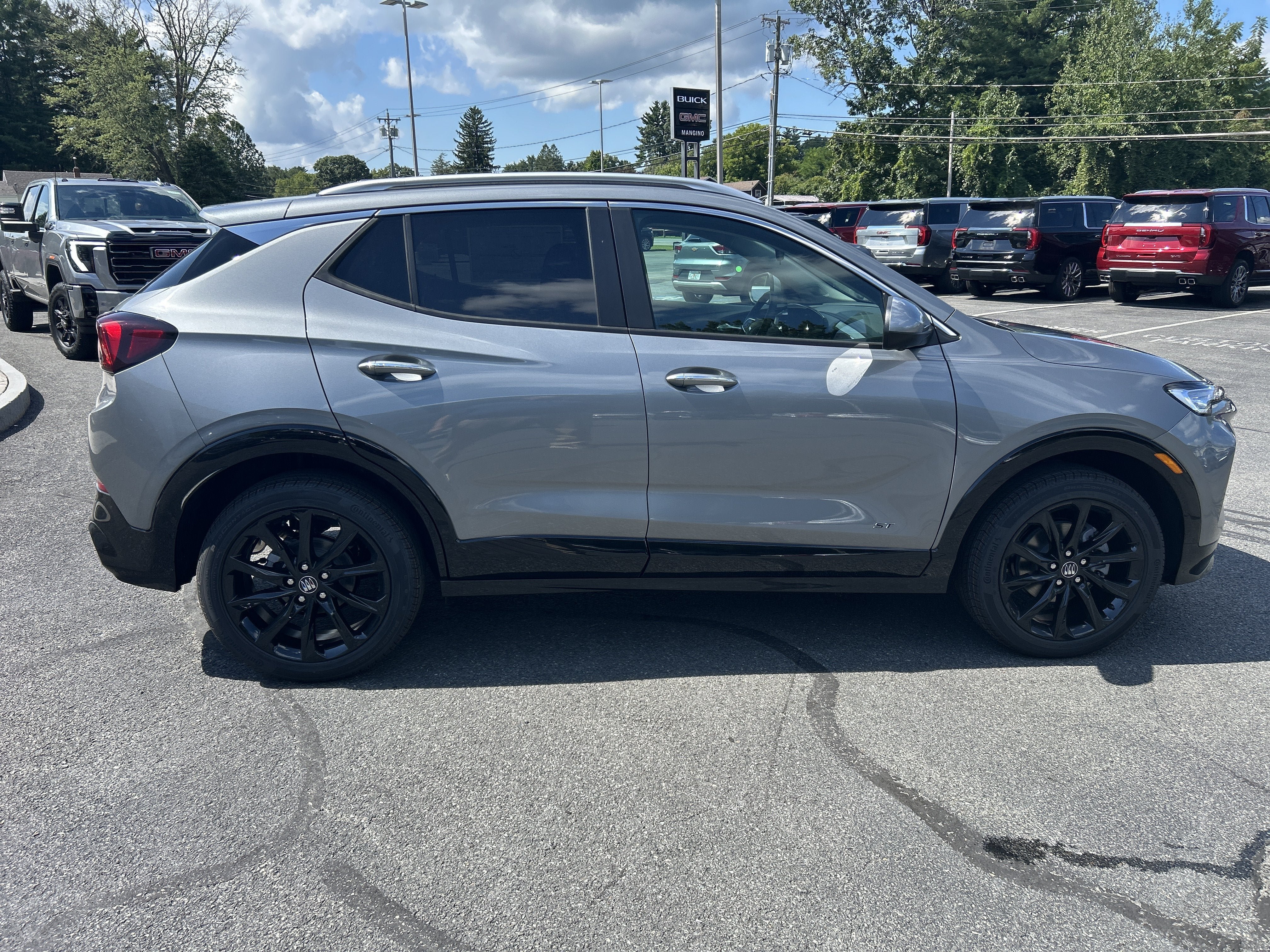 New 2026 Buick Encore GX Sport Touring w/ Advanced Technology Package AWD/4WD image 14