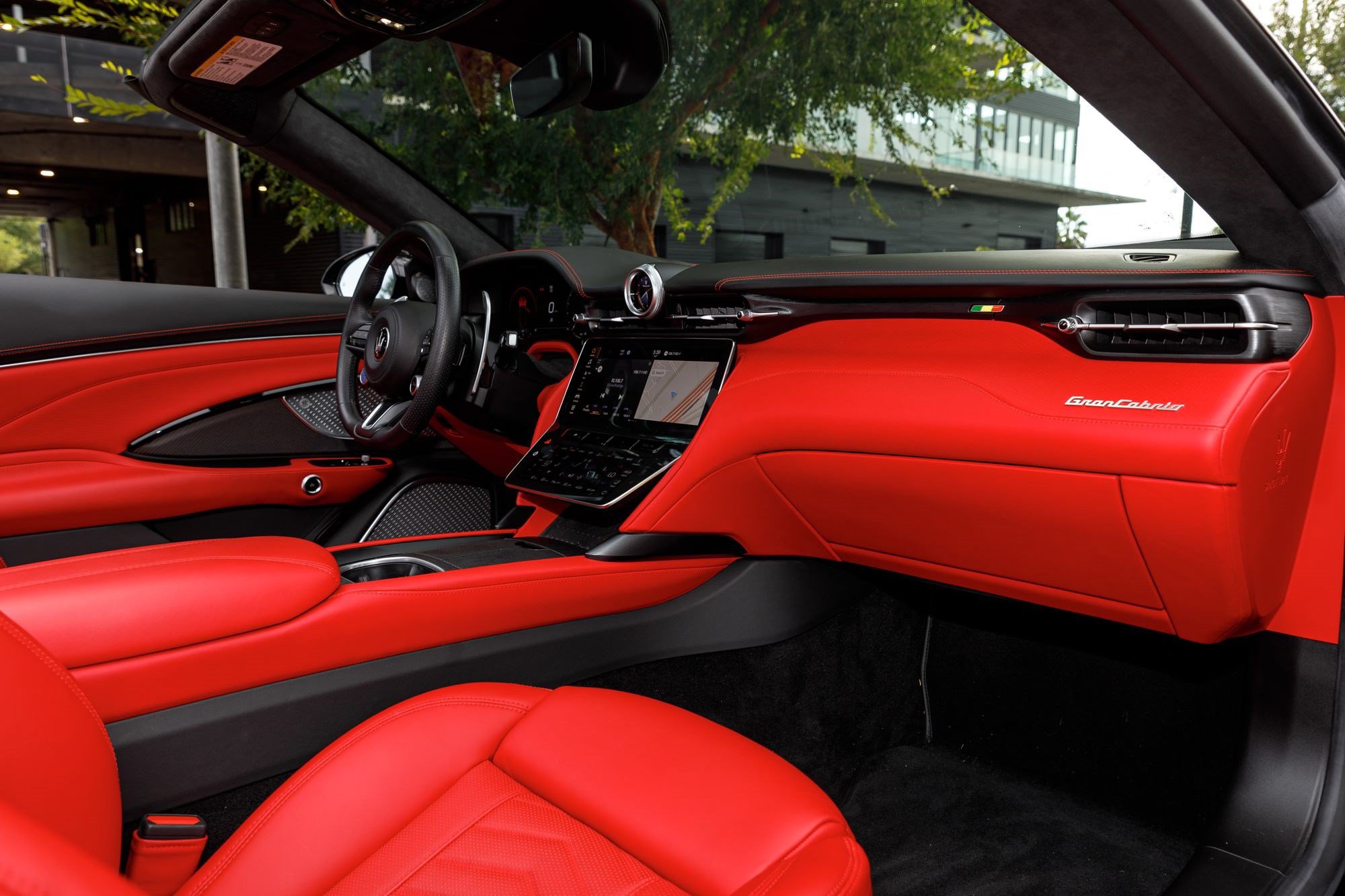 Used 2024 Maserati GranCabrio Trofeo AWD/4WD image 15