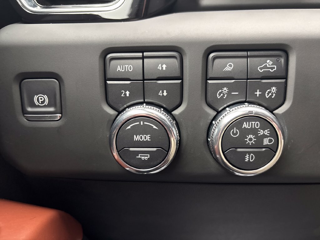 Used 2025 GMC Sierra 1500 Denali Ultimate AWD/4WD image 21