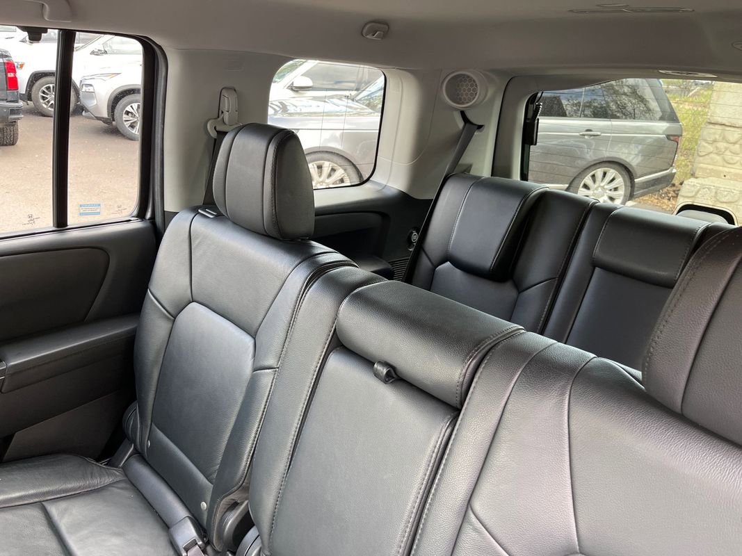 Used 2014 Honda Pilot Touring image 11