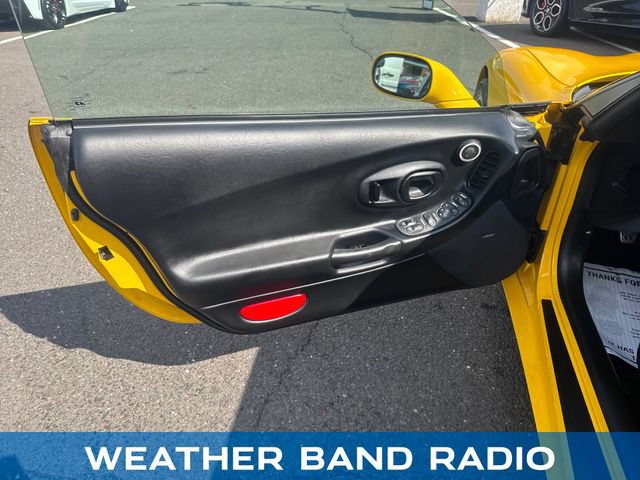 Used 2004 Chevrolet Corvette Z06 w/ Memory Package RWD image 10