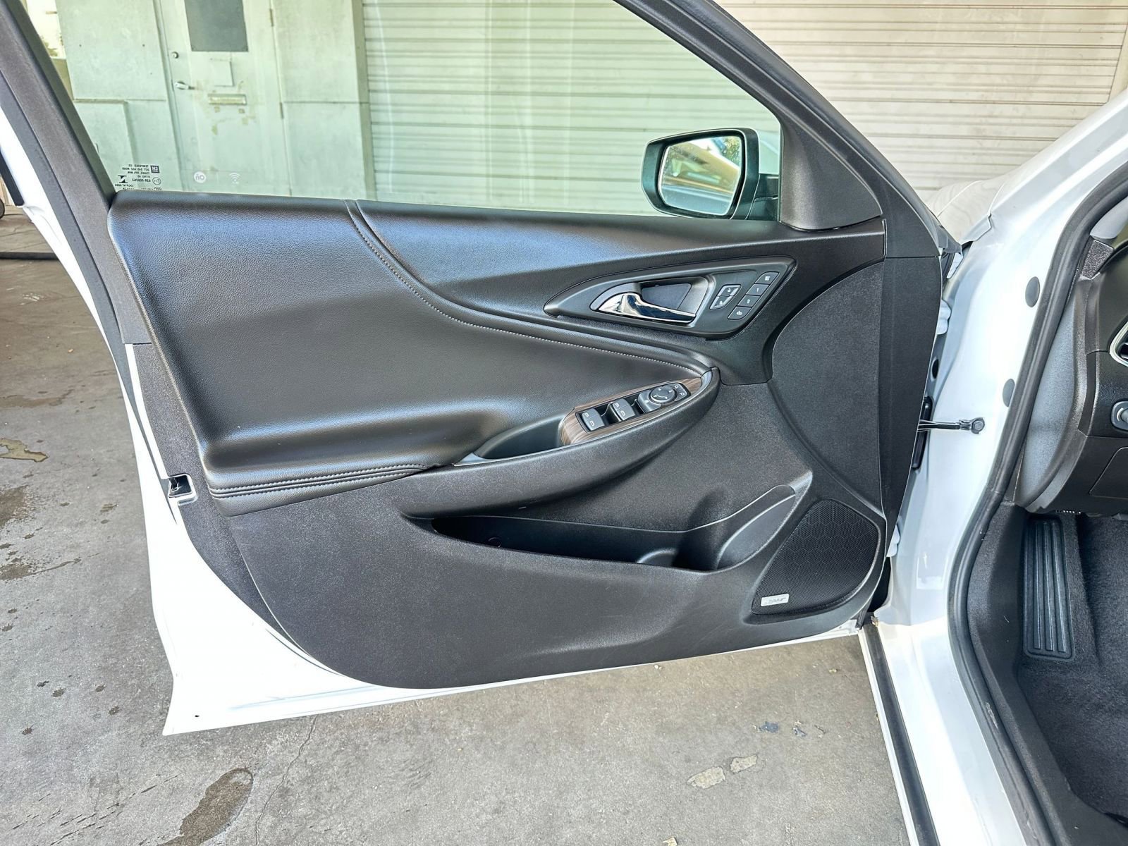 Used 2024 Chevrolet Malibu LT image 20