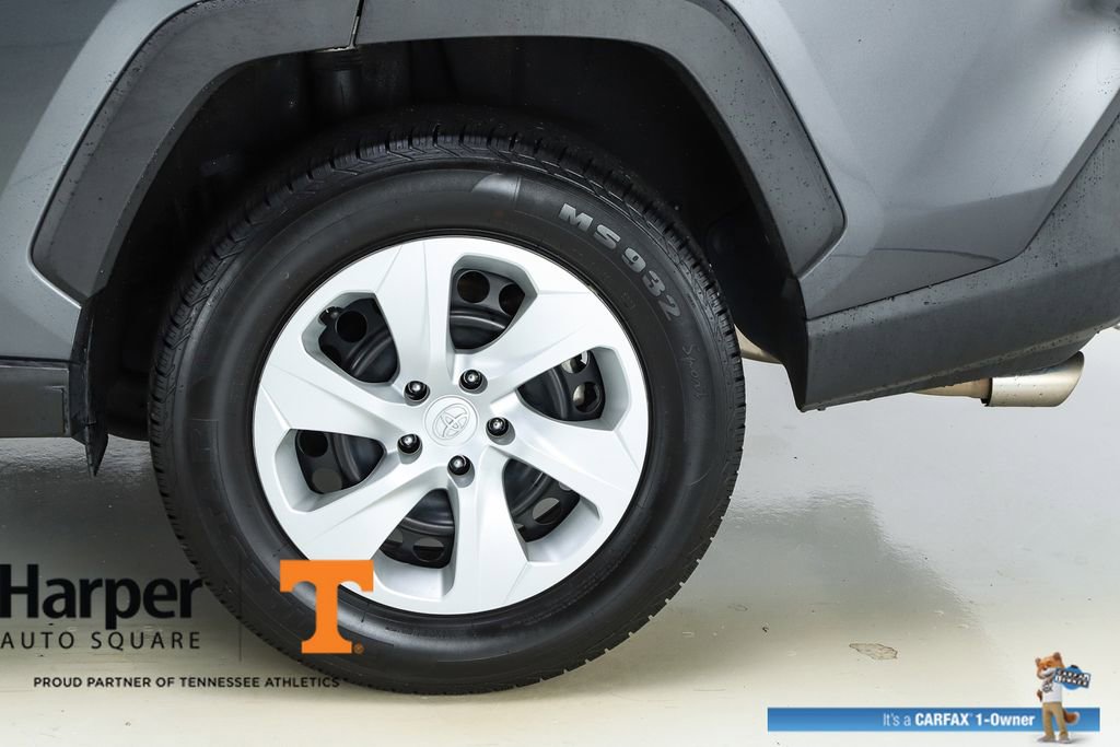 Used 2020 Toyota RAV4 LE image 43