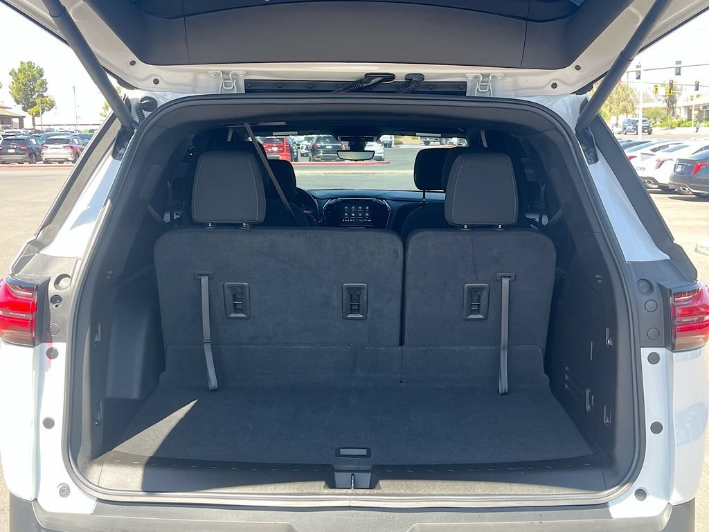 Used 2023 Chevrolet Traverse LT FWD image 25