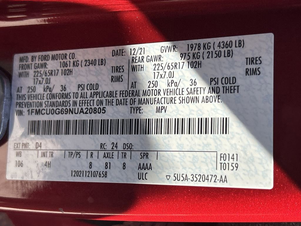 Used 2022 Ford Escape SE w/ Cold Weather Package image 27