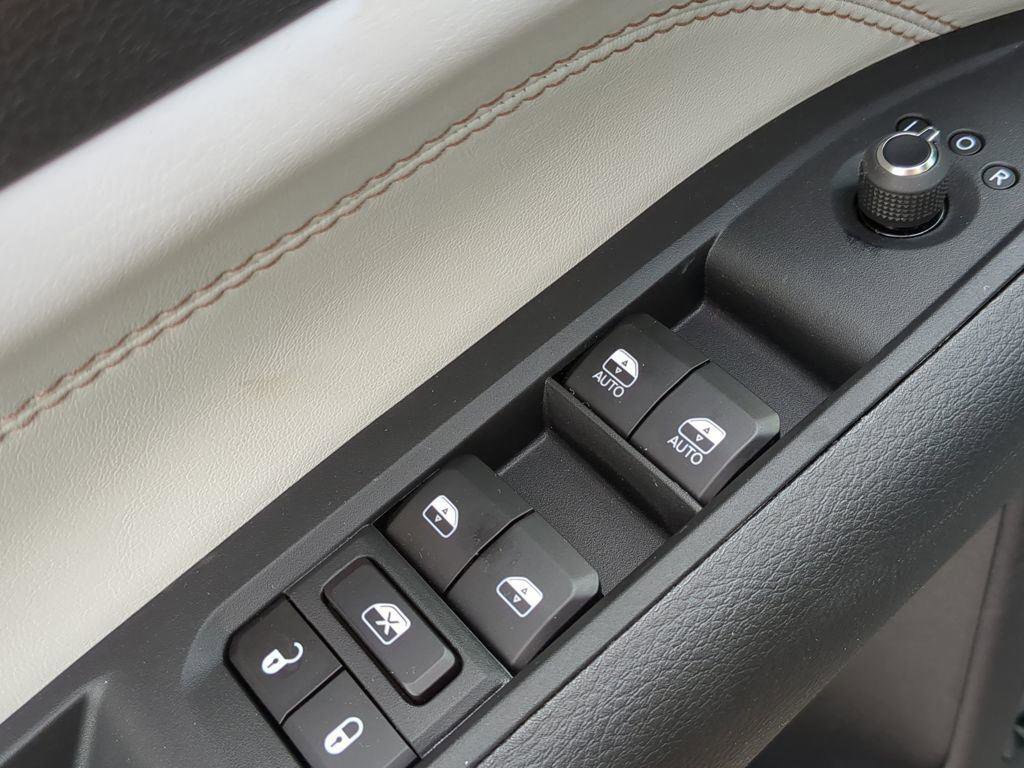 New 2026 Jeep Compass Limited image 11