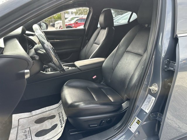 Used 2019 MAZDA MAZDA3 Hatchback w/ Premium Package image 20