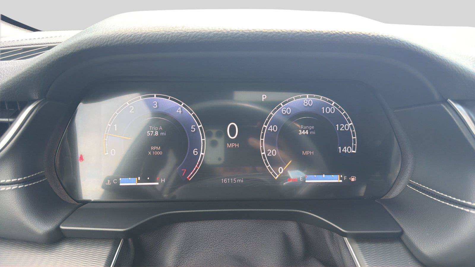 Used 2023 Jeep Grand Cherokee Altitude AWD/4WD image 14