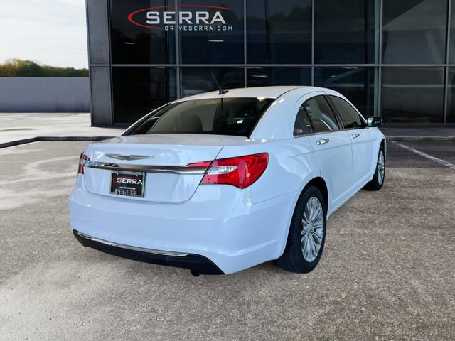 Used 2012 Chrysler 200 Limited image 4
