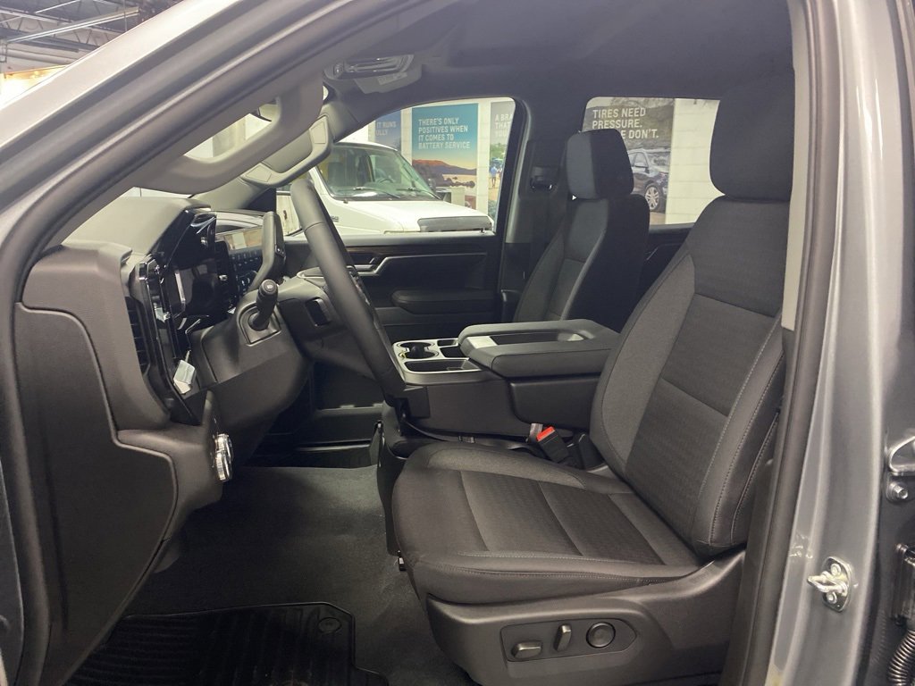 New 2026 GMC Sierra 1500 Elevation image 10