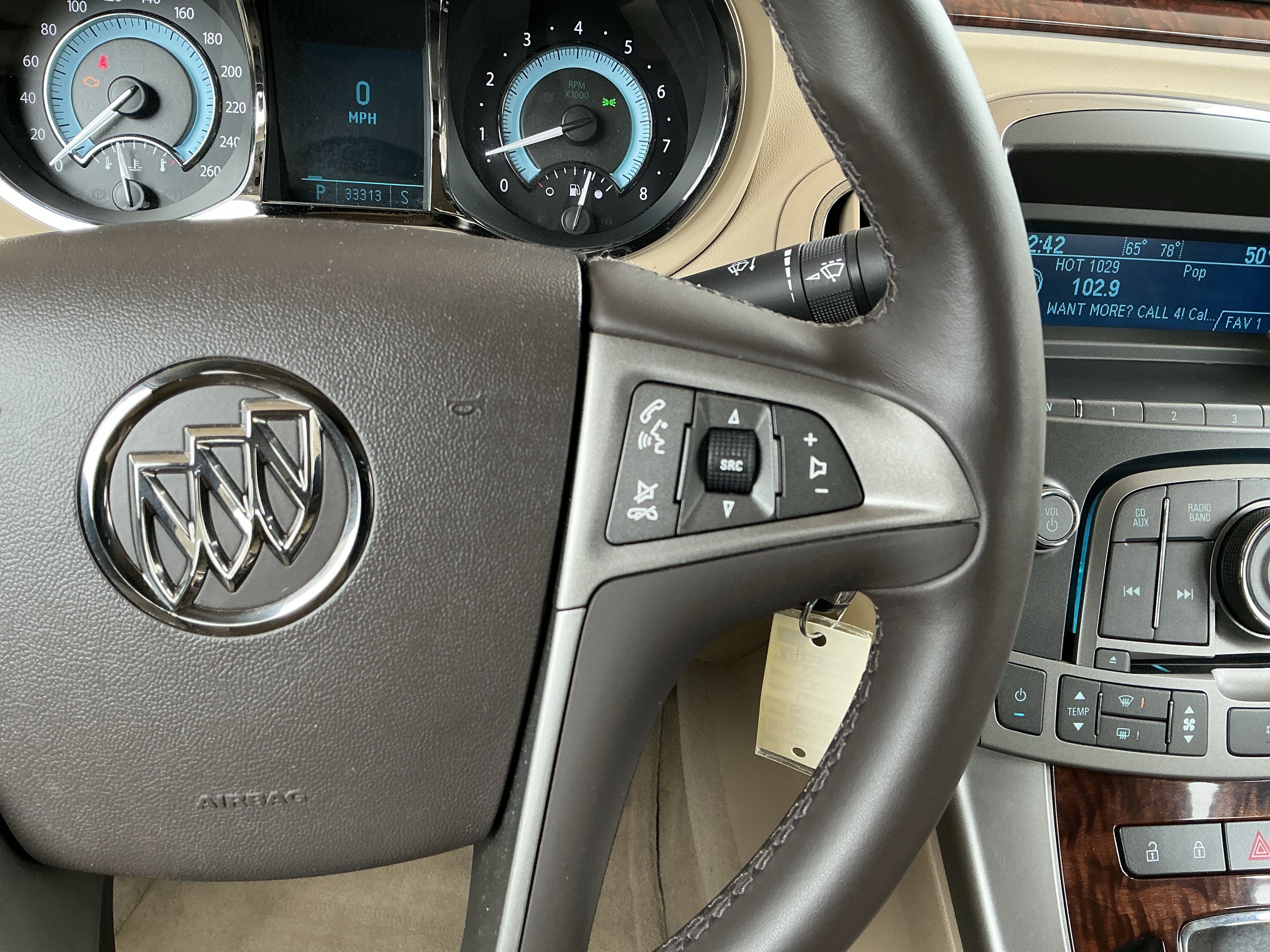 Used 2010 Buick LaCrosse CX image 13