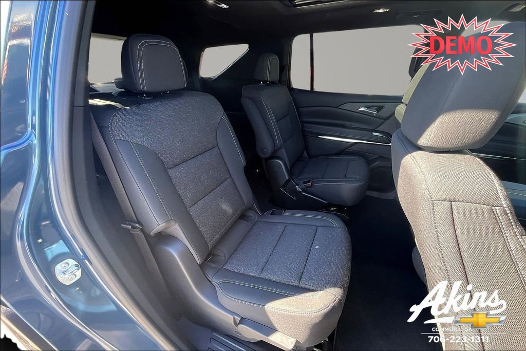 New 2026 Chevrolet Traverse LT w/ Sun and Wheel Package image 15