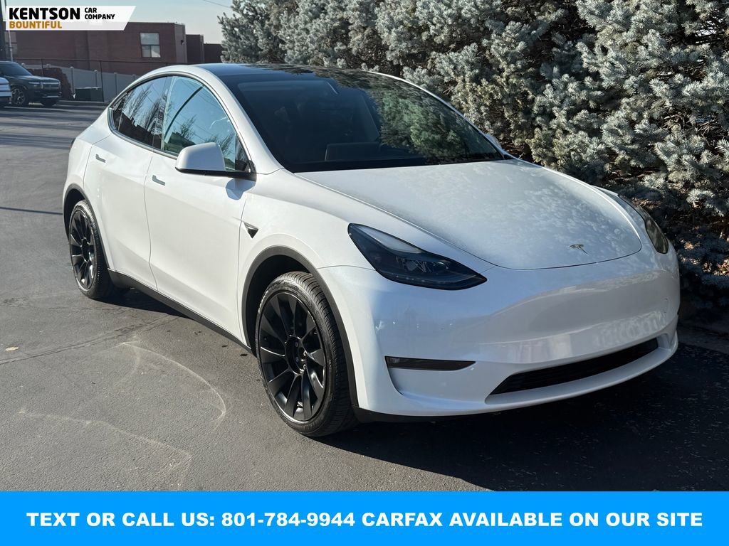 Used 2023 Tesla Model Y Long Range image 12