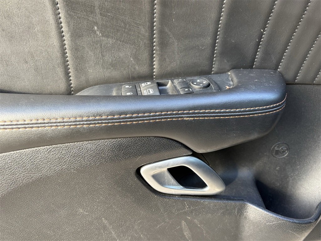 Used 2015 Dodge Challenger R/T Plus image 11