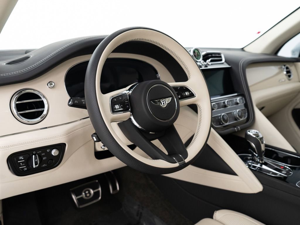 Certified 2023 Bentley Bentayga Extended Wheelbase AWD/4WD image 14