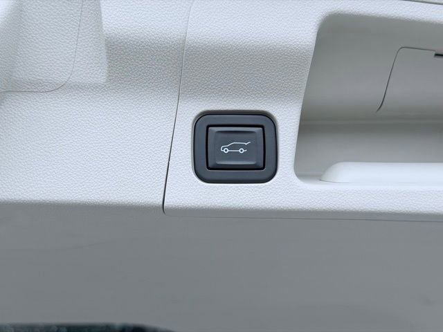 Used 2023 GMC Acadia Denali AWD/4WD image 13