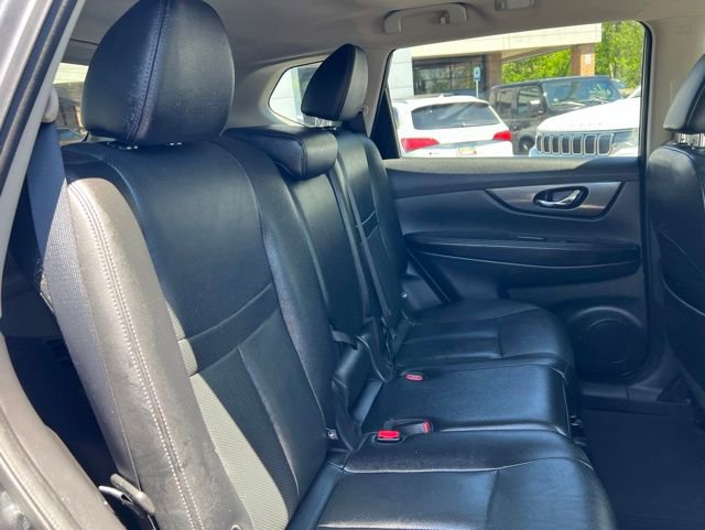 Used 2016 Nissan Rogue SL w/ SL Premium Package AWD/4WD image 17