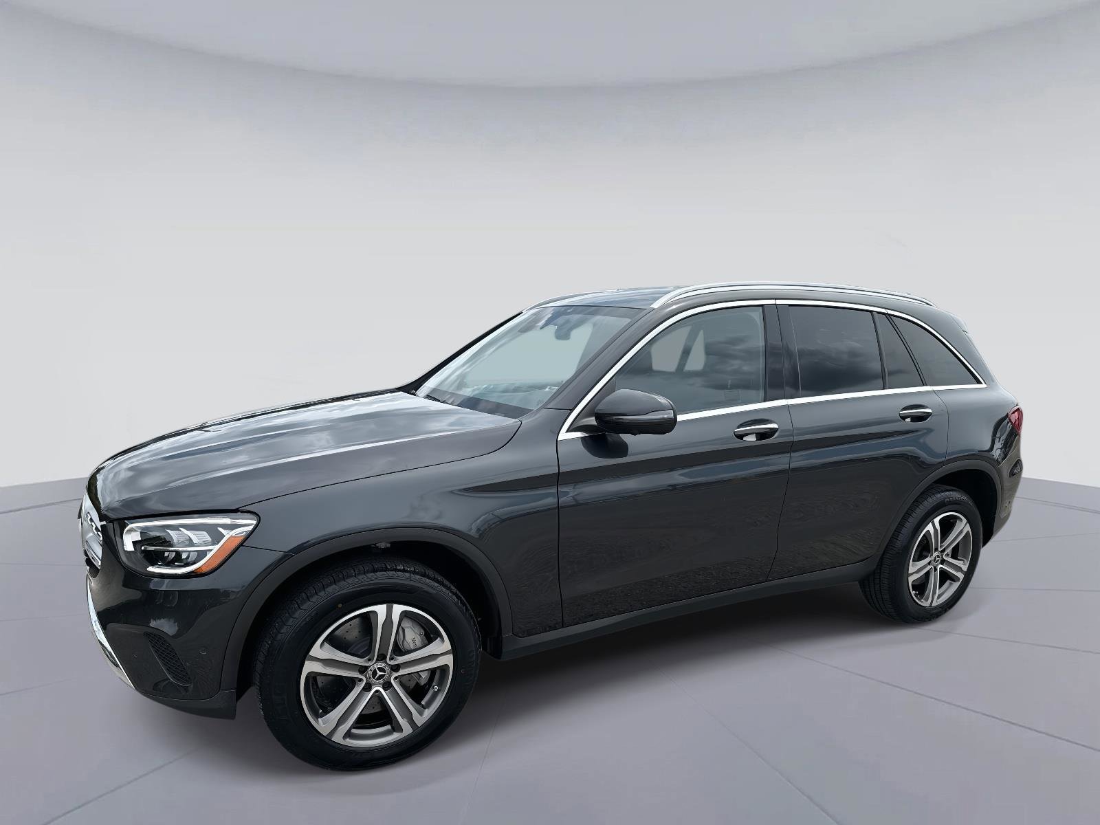 Used 2022 Mercedes-Benz GLC 300 image 8