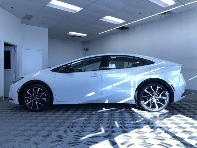 New 2026 Toyota Prius Plug-In Hybrid image 11