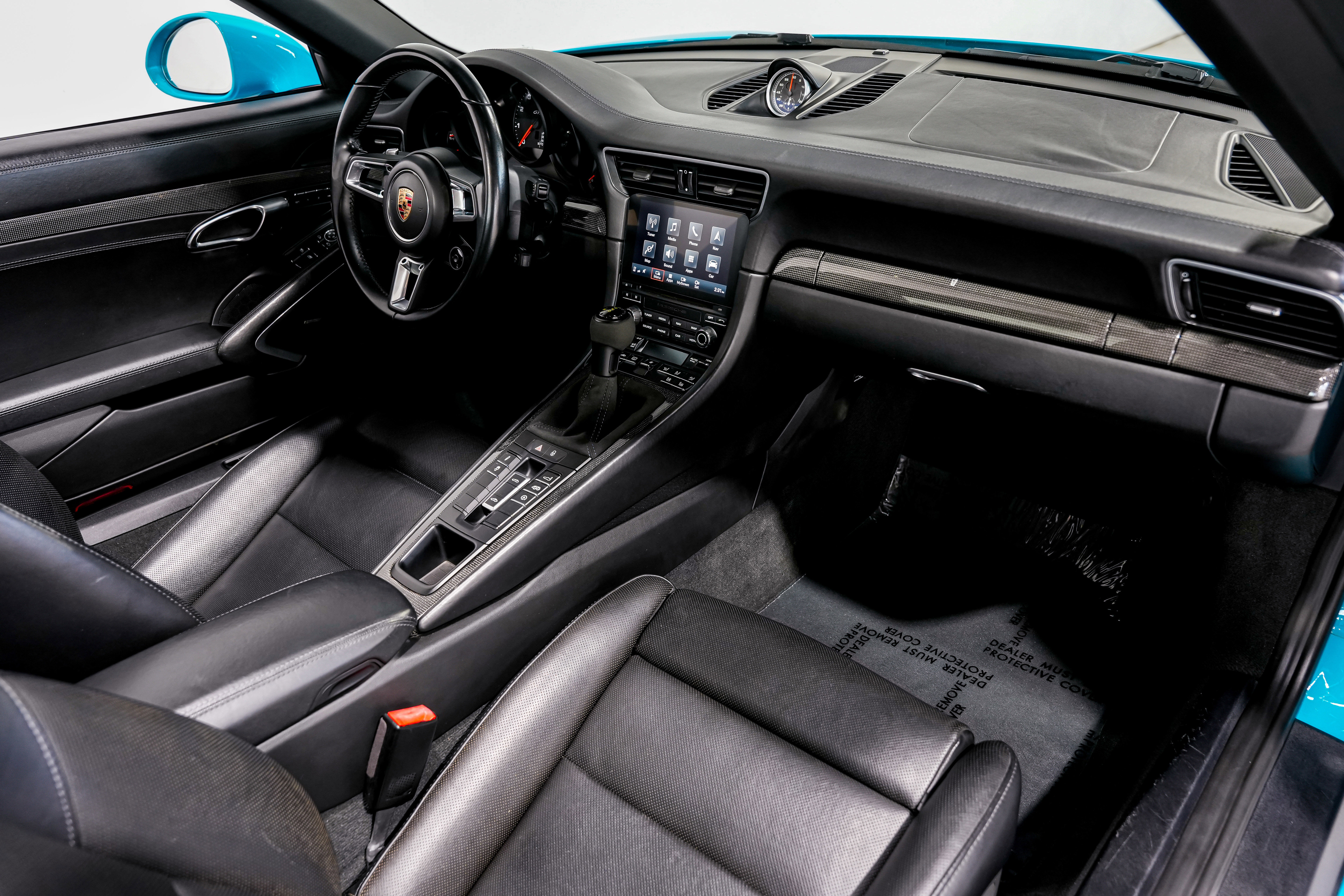 Used 2017 Porsche 911 Targa 4 GTS image 29