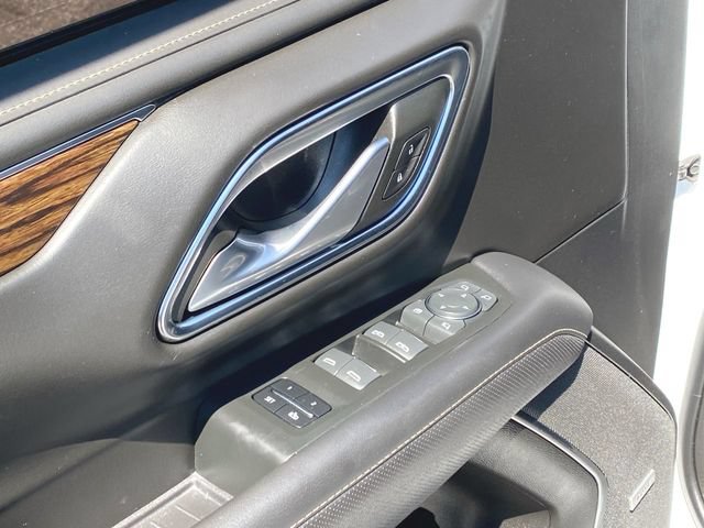 Used 2022 Chevrolet Suburban Premier AWD/4WD image 22