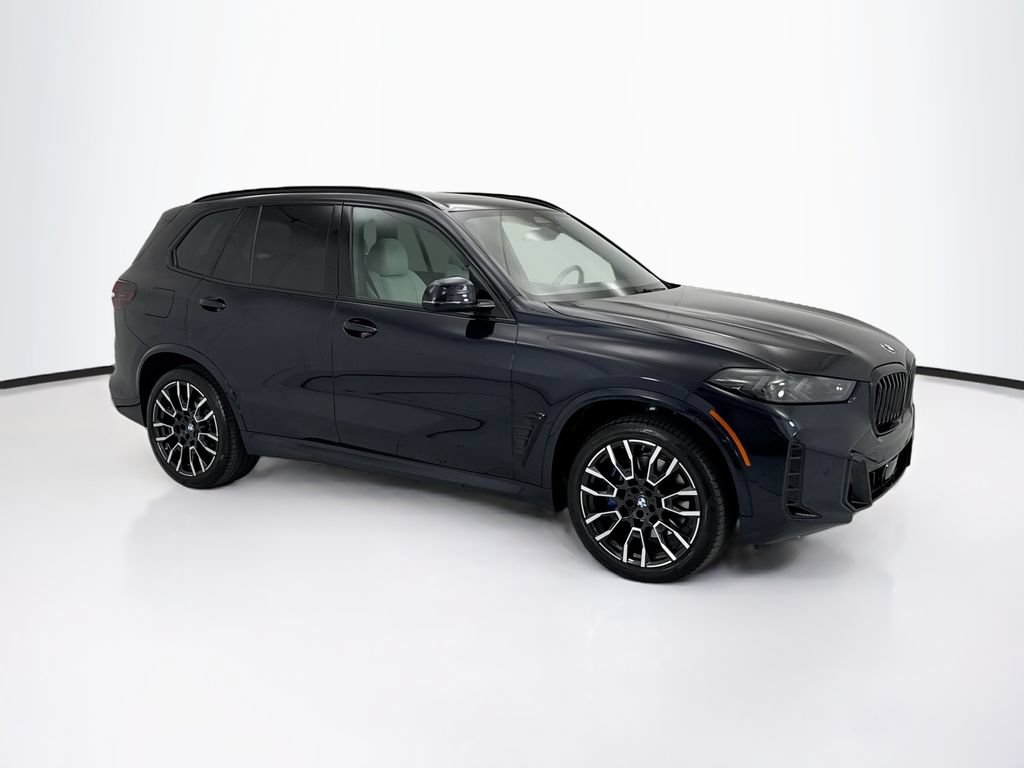 Used 2026 BMW X5 sDrive40i w/ M Sport Package RWD image 3
