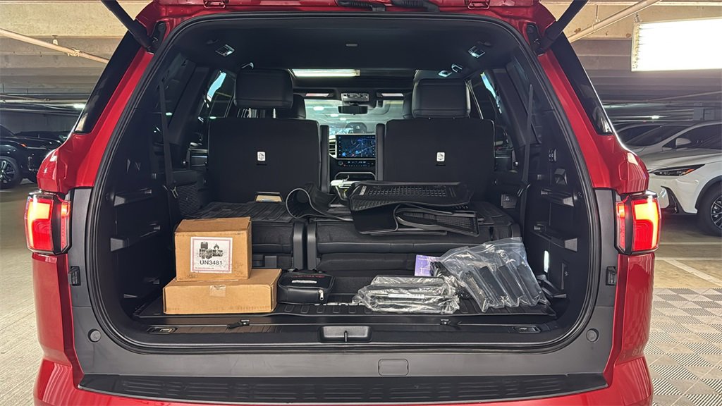 Used 2025 Toyota Sequoia Platinum image 16