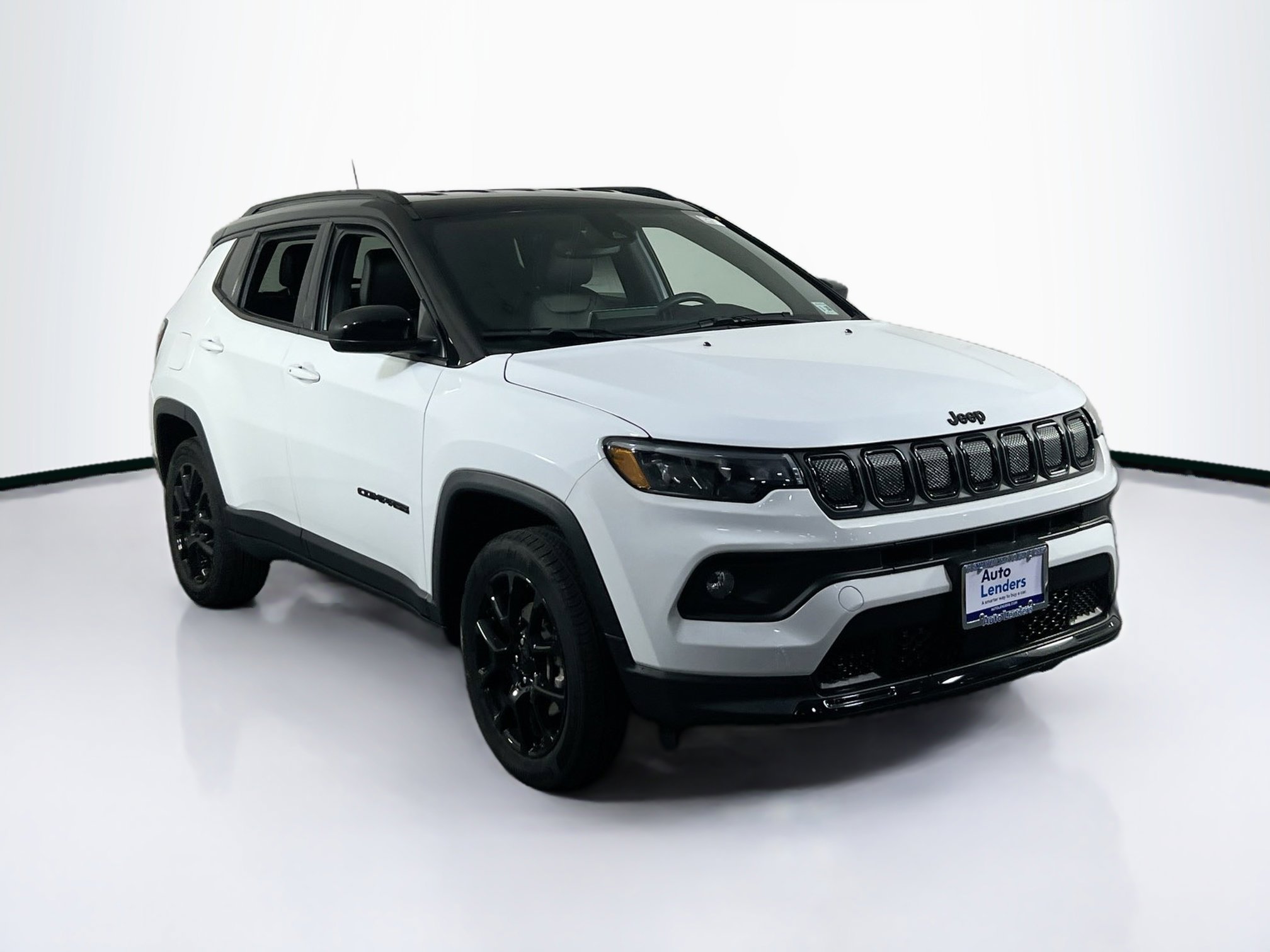 Used 2022 Jeep Compass Altitude w/ Convenience Group image 3