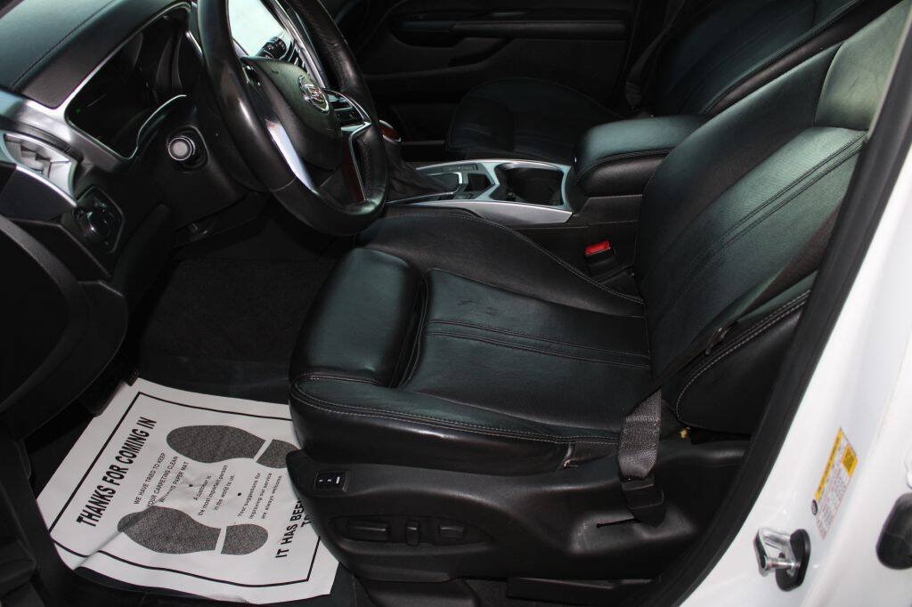 Used 2015 Cadillac SRX Luxury FWD image 10