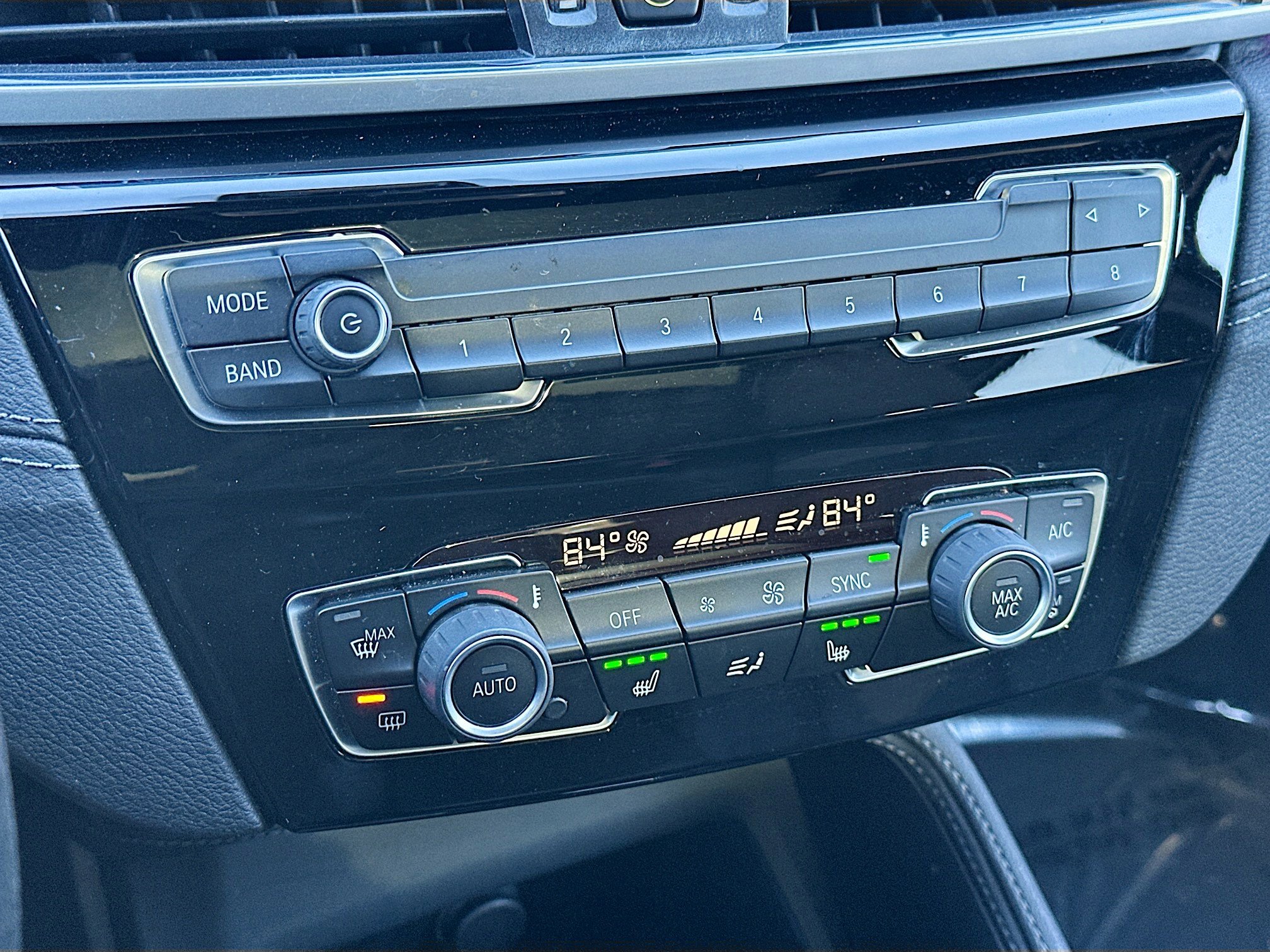 Used 2022 BMW X2 sDrive28i w/ Convenience Package image 16