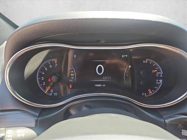 Used 2020 Jeep Grand Cherokee Altitude RWD image 22