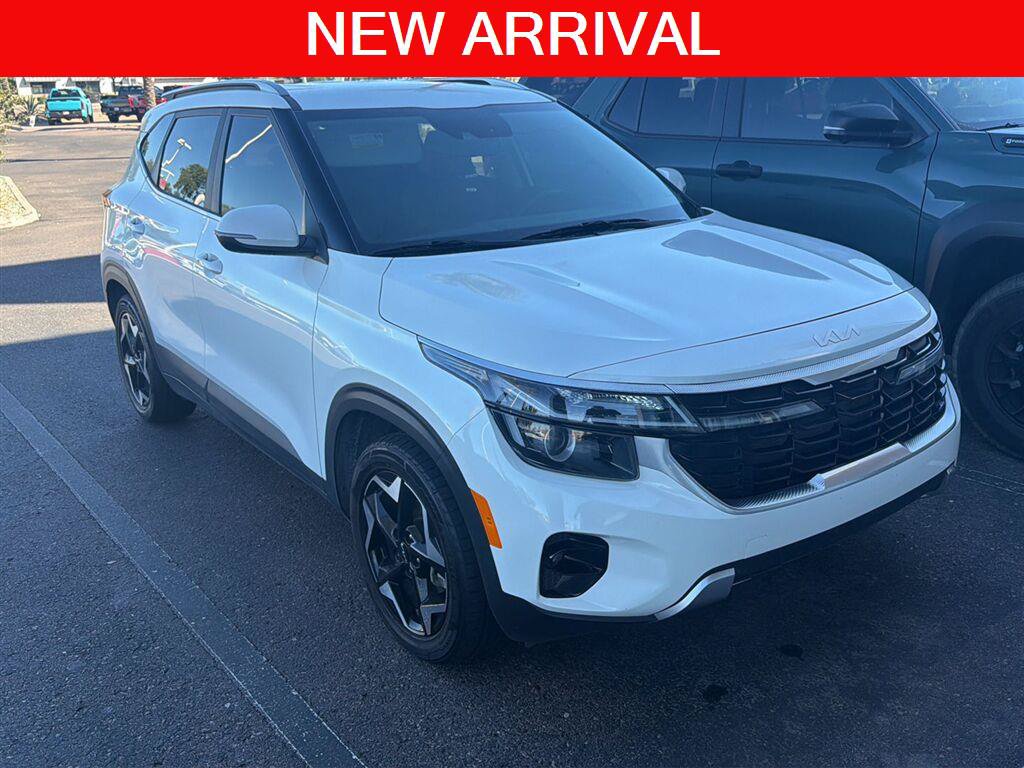 Used 2024 Kia Seltos EX FWD image 1