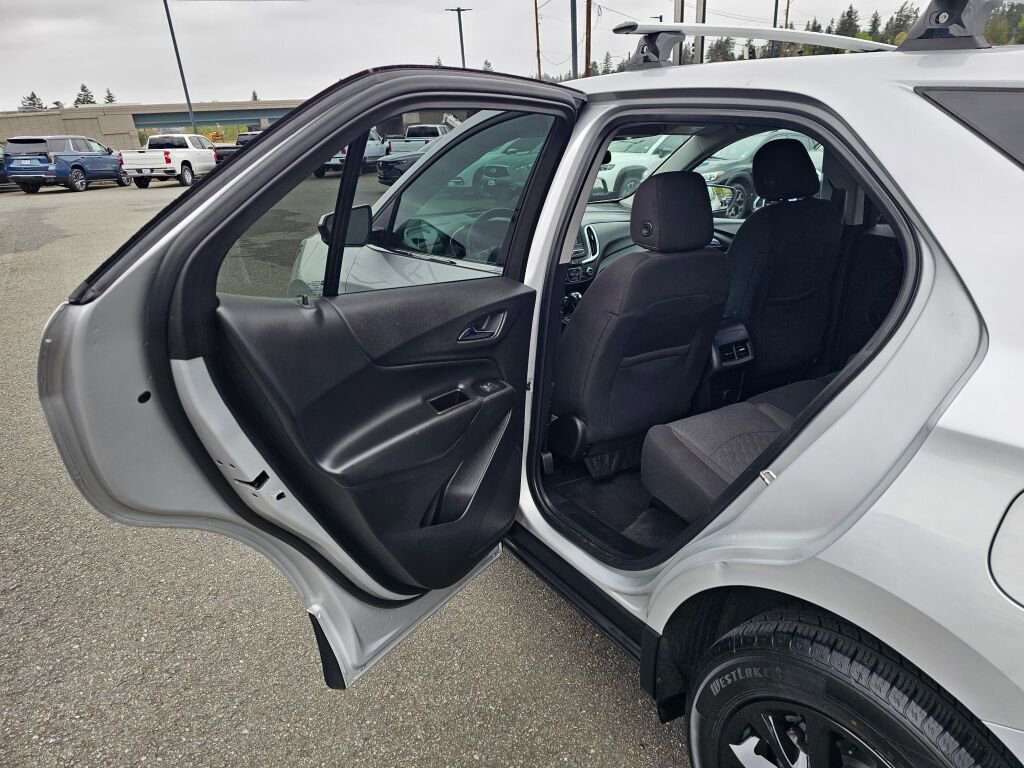 Used 2018 Chevrolet Equinox LT AWD/4WD image 20