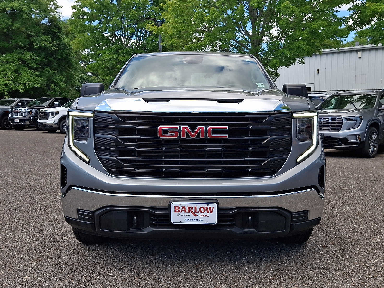 Used 2023 GMC Sierra 1500 Pro w/ Pro Value Package AWD/4WD image 2