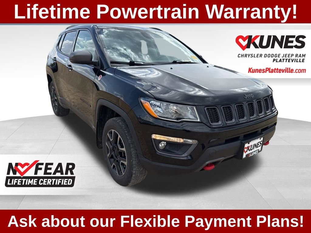 Used 2019 Jeep Compass Trailhawk w/ Cold Weather Group AWD/4WD image 1