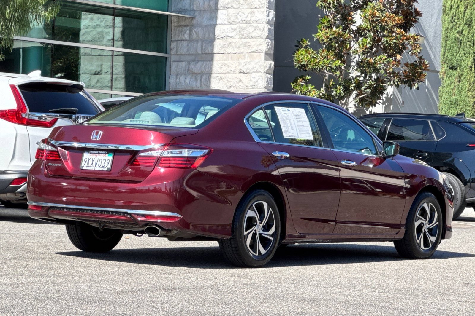 Used 2016 Honda Accord LX image 4