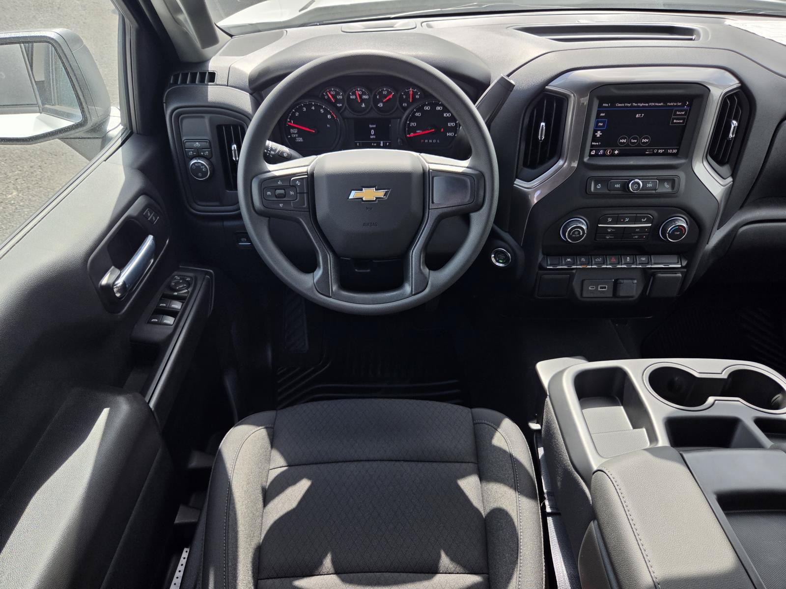 New 2026 Chevrolet Silverado 1500 Custom RWD image 15