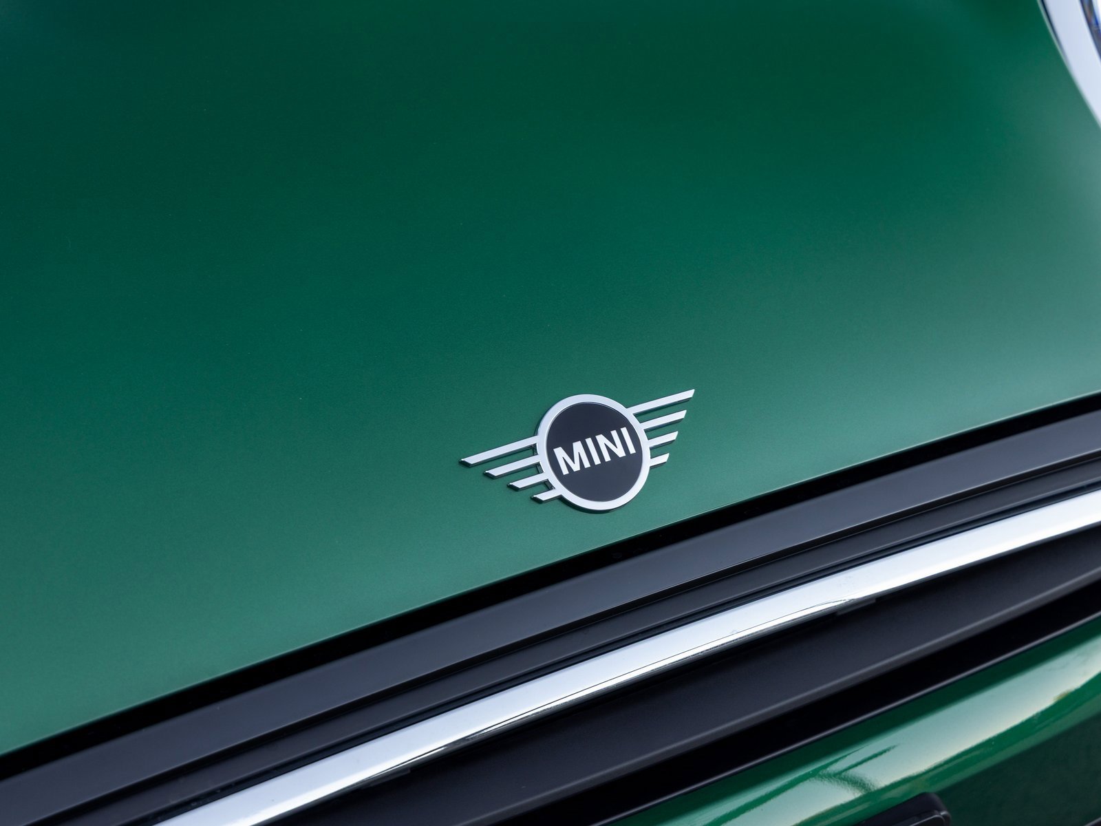 Used 2023 MINI Cooper 2-Door Hardtop w/ Signature Upholstery Package image 15